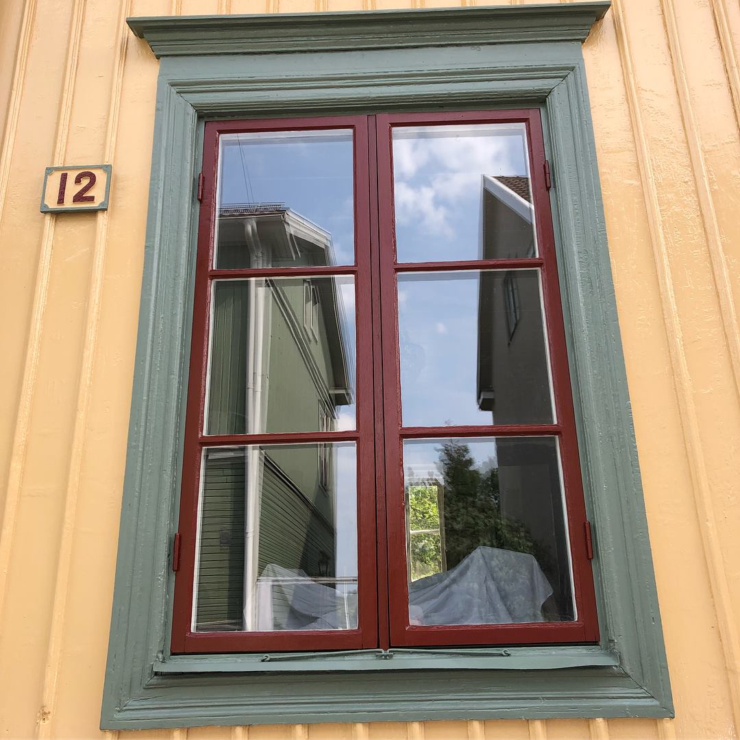 Fönstermålning utförd av EBL Måleri